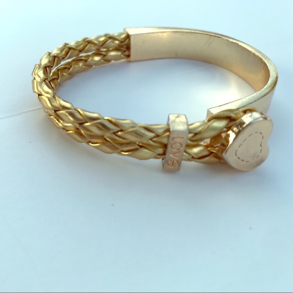 Gold Fashion Bracelet
